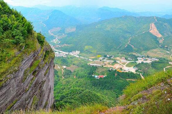 中山市定南县自考报名地址在哪里(图1)